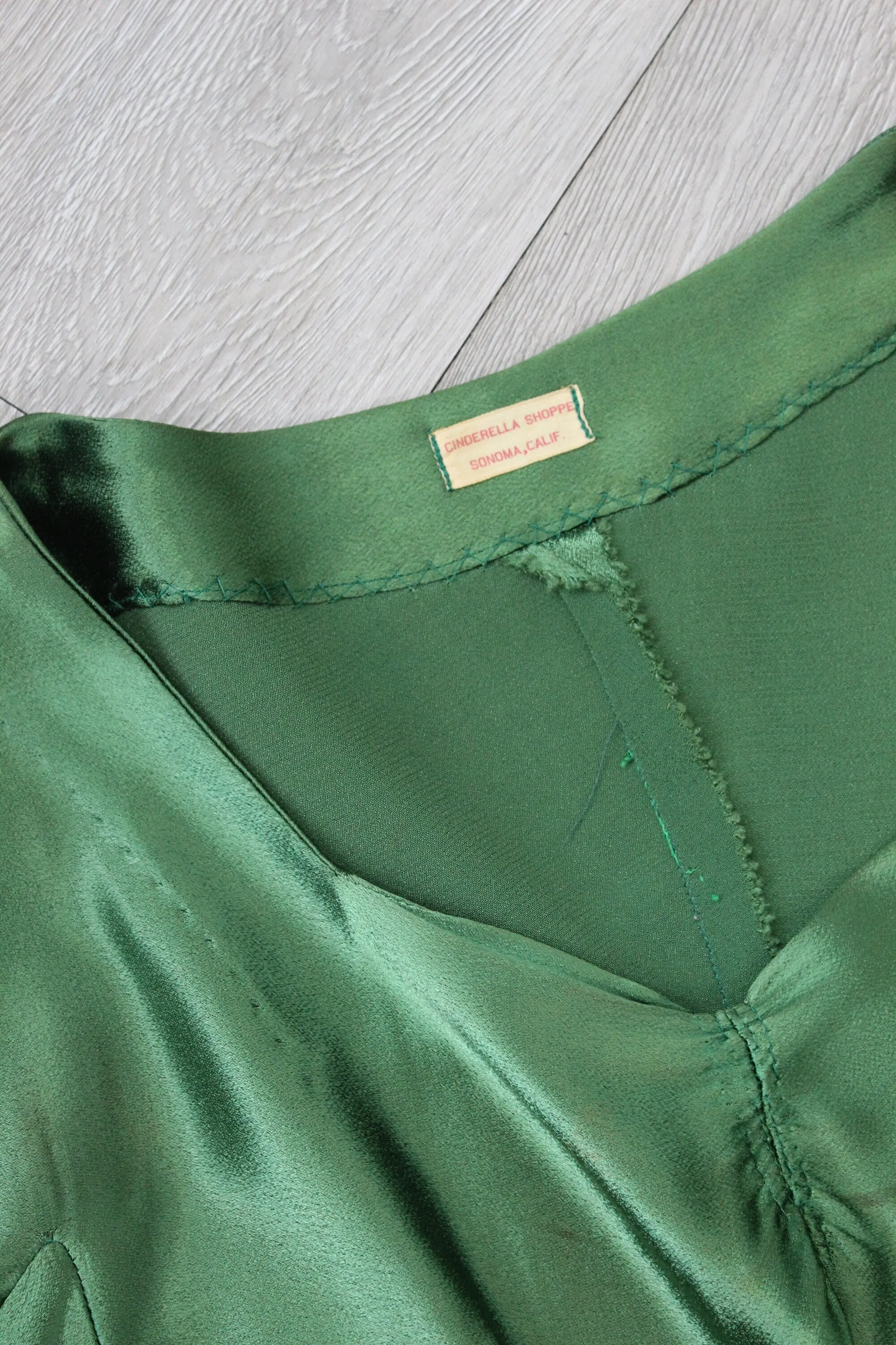 1940s 1950s GREEN satin velvet HIP POCKET dress xs  | new fall