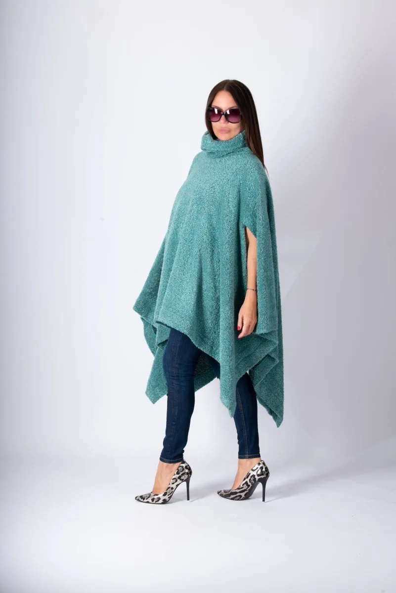 Warm Knitted Poncho EVA